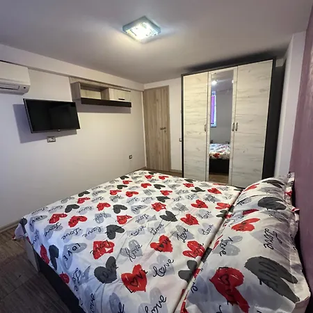 Guest Comfort 2 Center